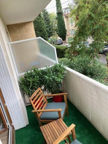 Tilia Jourdan-Studio Cosy Aix Centre-Cours Mirabeau-Parking-Wifi-Smart Tv-Rue Calme 엑상프로방스 외부 사진