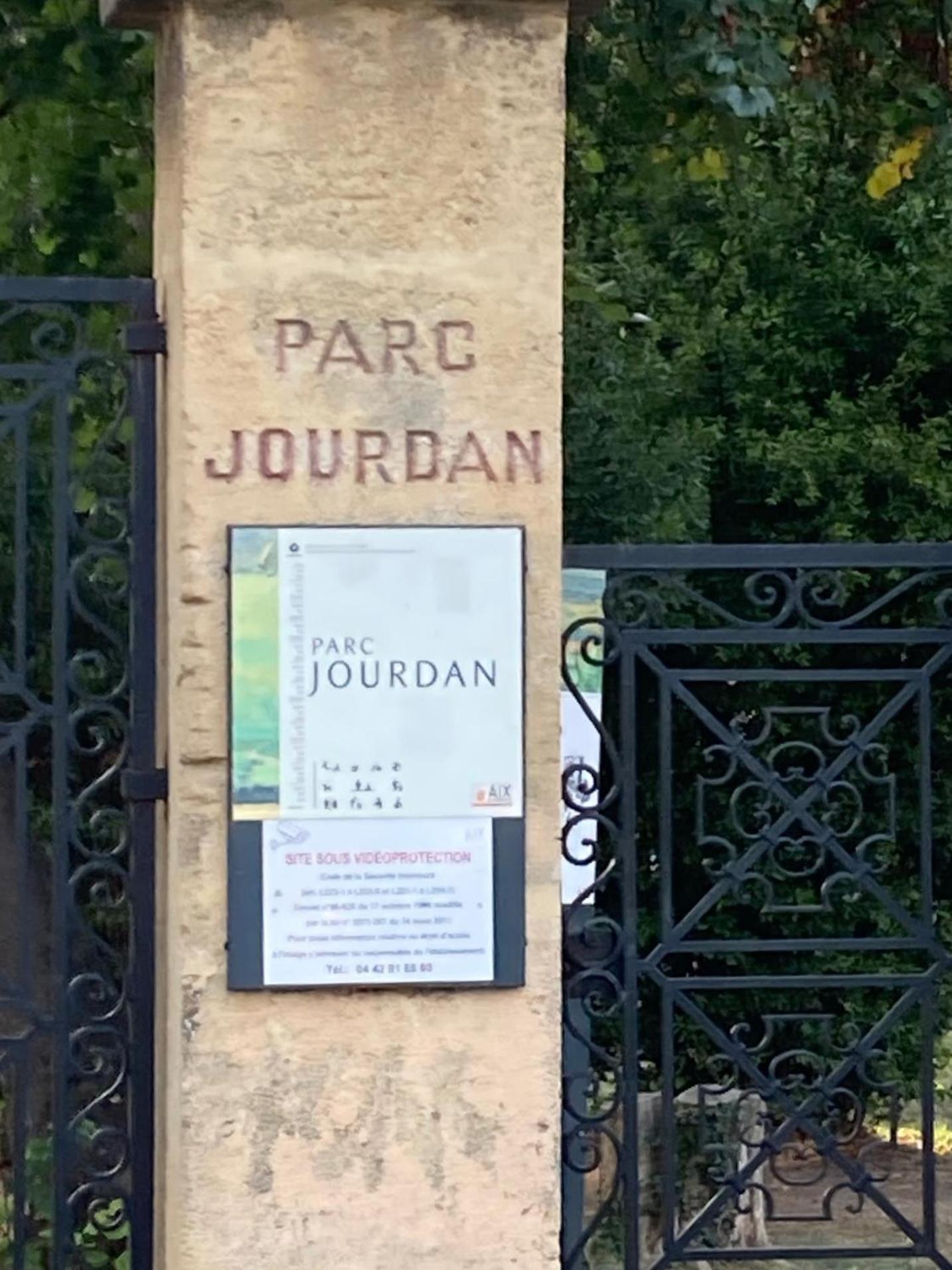 Tilia Jourdan-Studio Cosy Aix Centre-Cours Mirabeau-Parking-Wifi-Smart Tv-Rue Calme 엑상프로방스 외부 사진