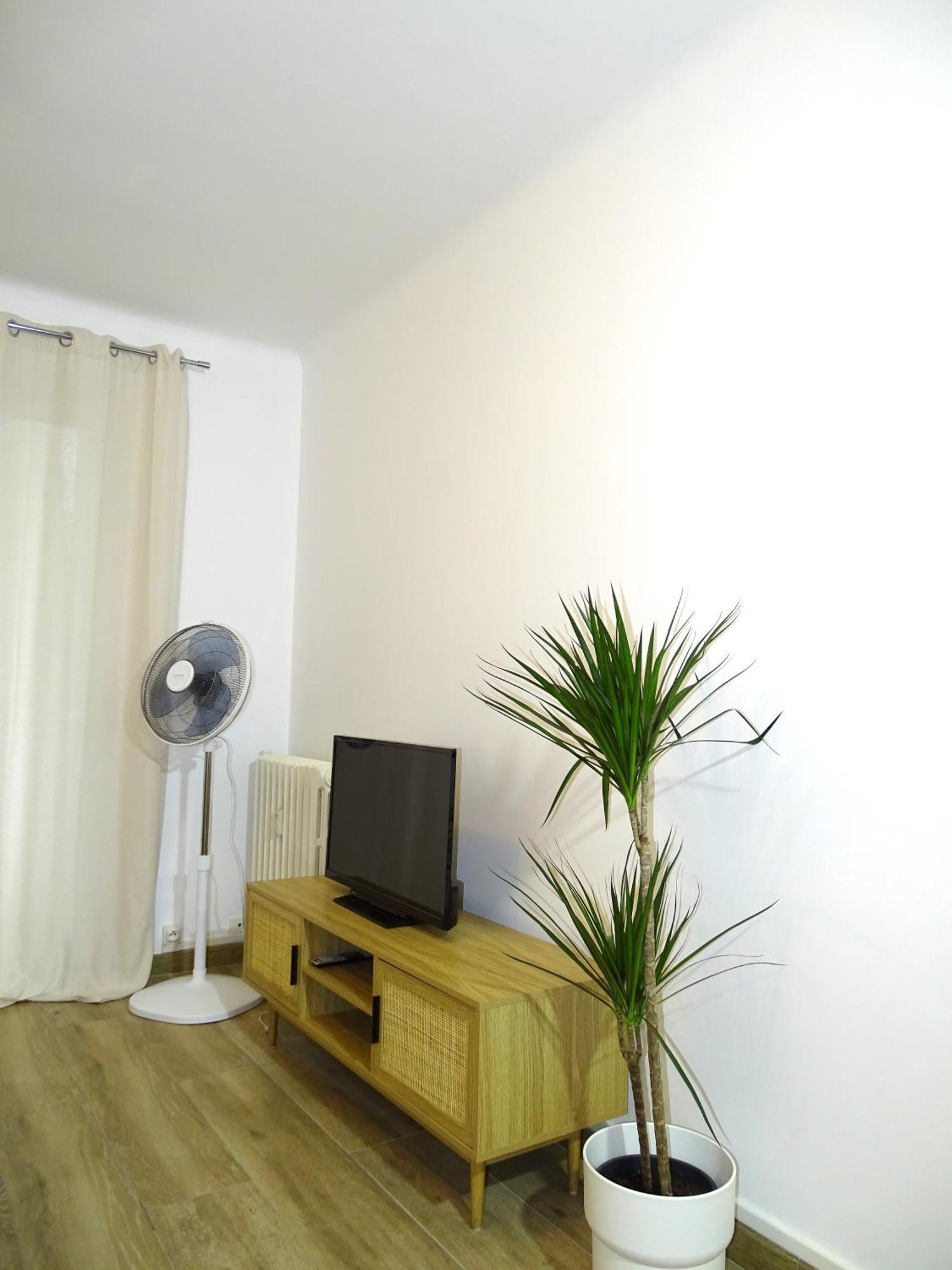 Tilia Jourdan-Studio Cosy Aix Centre-Cours Mirabeau-Parking-Wifi-Smart Tv-Rue Calme 엑상프로방스 외부 사진