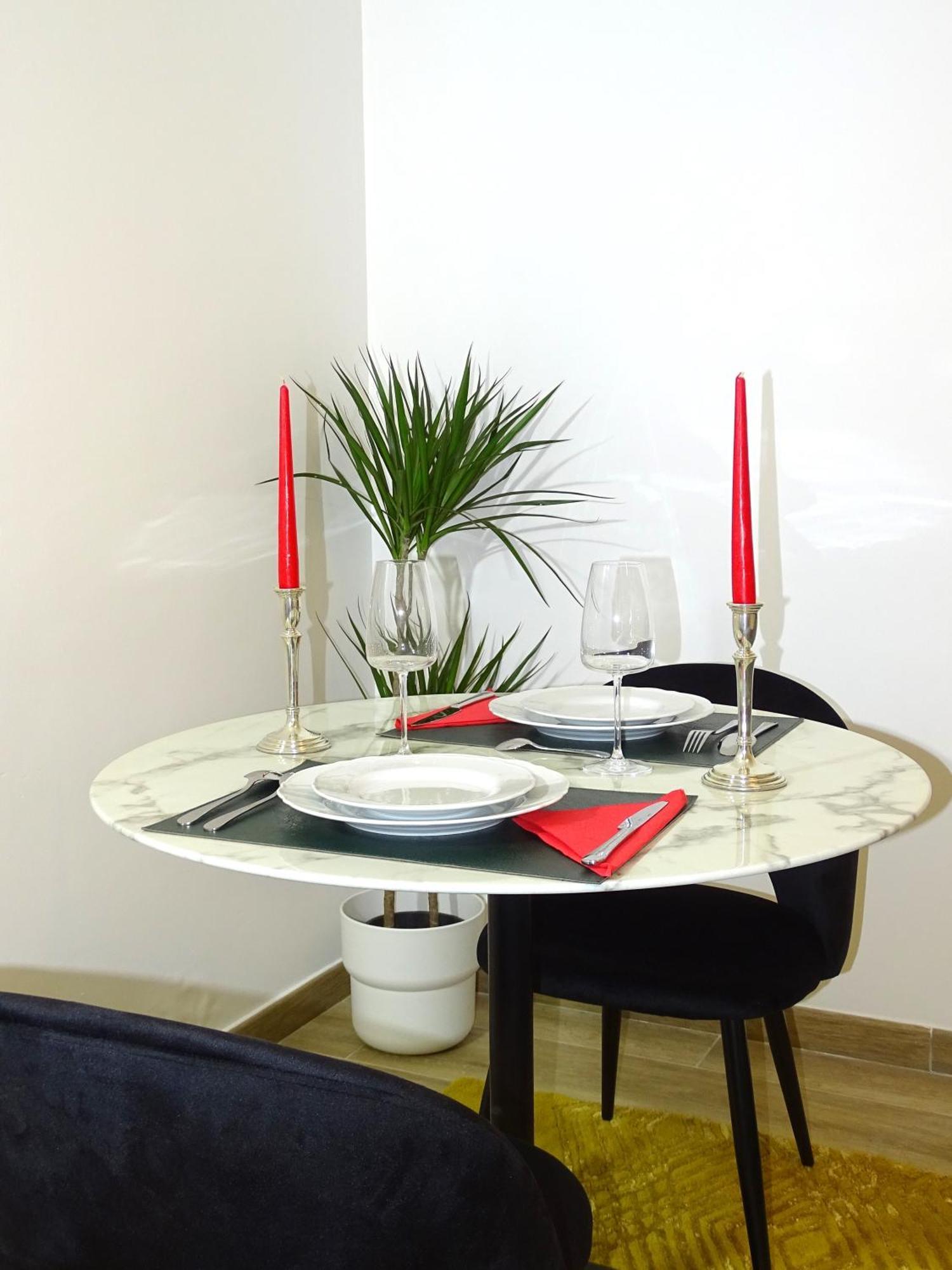 Tilia Jourdan-Studio Cosy Aix Centre-Cours Mirabeau-Parking-Wifi-Smart Tv-Rue Calme 엑상프로방스 외부 사진
