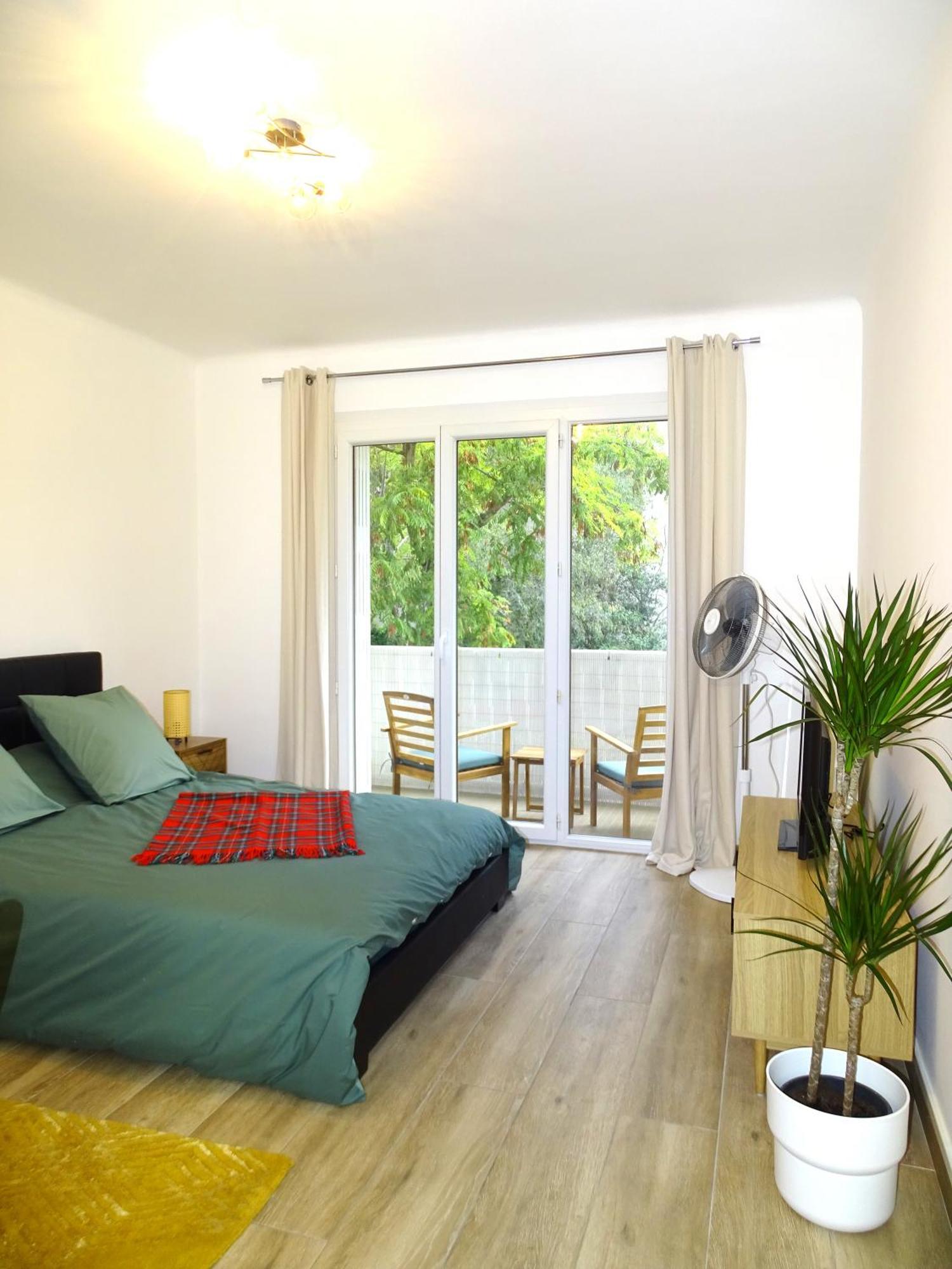 Tilia Jourdan-Studio Cosy Aix Centre-Cours Mirabeau-Parking-Wifi-Smart Tv-Rue Calme 엑상프로방스 외부 사진